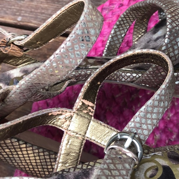 Sam Edelman Gold Platforms - Size 11 - Picture 6 of 8